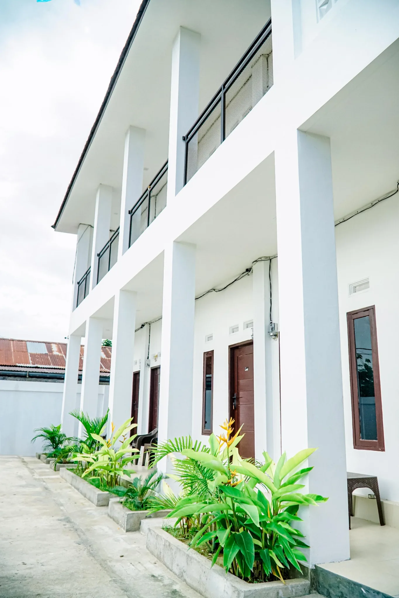 Kencana Homestay Garuda tampak luar
